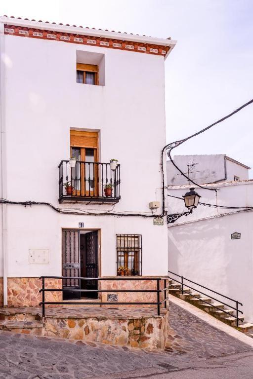 Casa De Pueblo Villa Martos Exterior photo